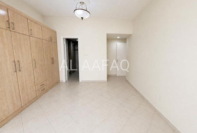 126108953 - Property Image 2