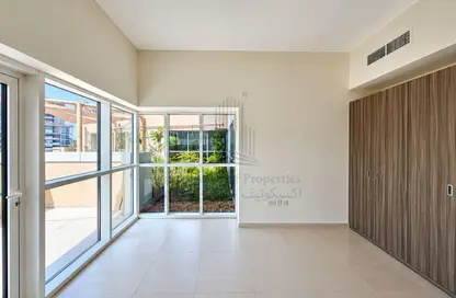Apartment - 2 Bedrooms - 3 Bathrooms for rent in Al Reem Island - Abu Dhabi Apartment - 2 Bedrooms - 3 Bathrooms for rent in Al Reem Island - Abu Dhabi