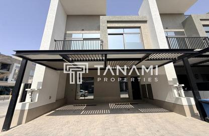 Villa - 5 - 6 for rent in 180 Degrees Villas - Liwan - Dubai