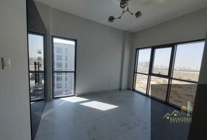 70281605 - Property Main Image