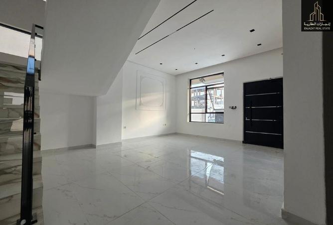 65569693 - Property Image 2