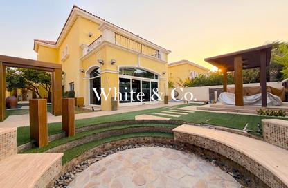 Villa - 3 Bedrooms - 4 Bathrooms for sale in District 7 - Jumeirah Park - Dubai