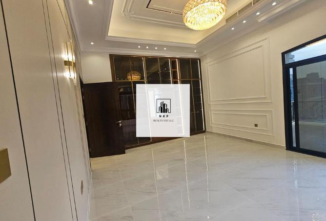 87049615 - صورة العقار 2
