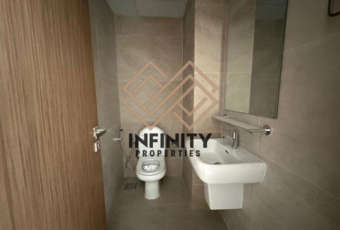 73854289 - Property Image 2