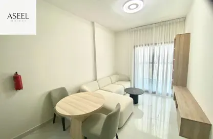 شقة - غرفة نوم - 2 حمامات للايجار في بوابة إكويتي - جبل علي - دبي