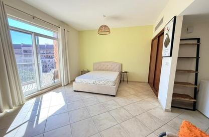 Apartment - Studio - 1 Bathroom for rent in Shakespeare Circus 1 - Shakespeare Circus - Motor City - Dubai