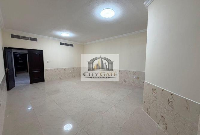 106392433 - Property Image 3