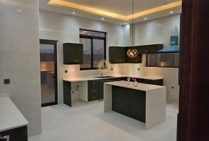 76985801 - Property Image 2