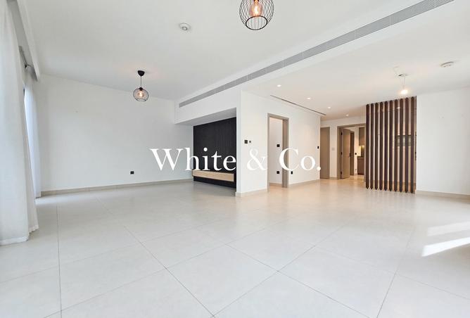 2OtrGp9F2yu - Property Image 2