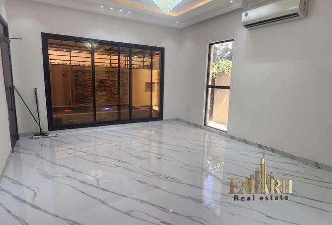 93567960 - Property Image 3