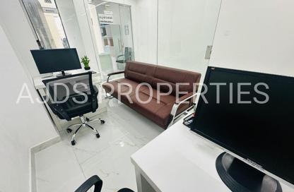 Office Space - Studio - 1 Bathroom for rent in Reem Residency - Al Karama - Dubai