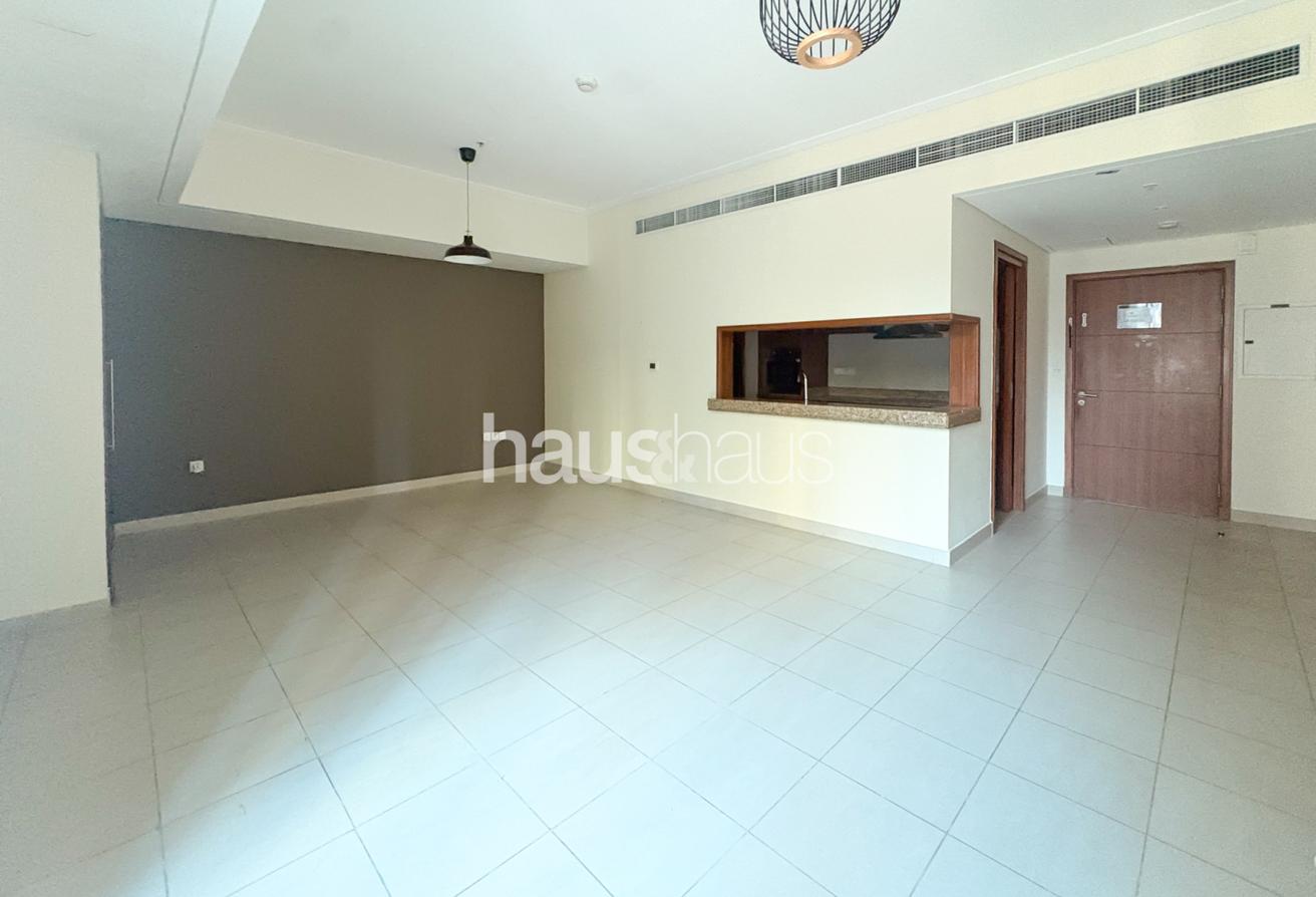 Unfurnished | Chiller Free | 12 Cheques Accepted photo 2