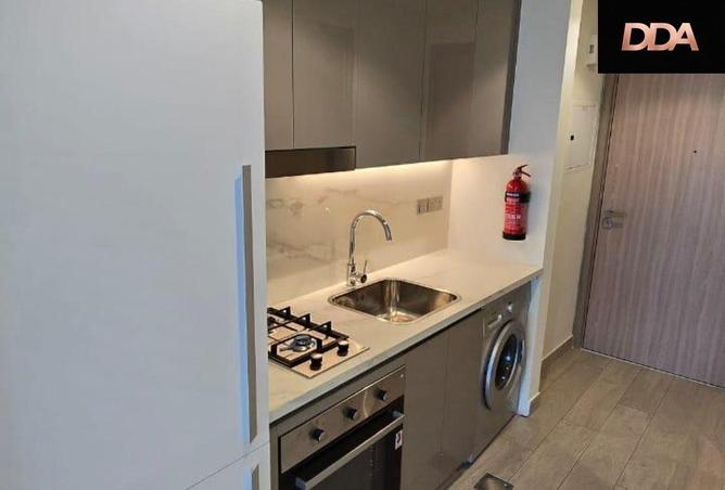 100401731 - Property Image 2