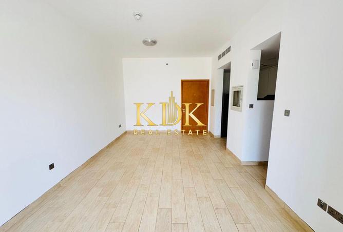 91833141 - Property Main Image