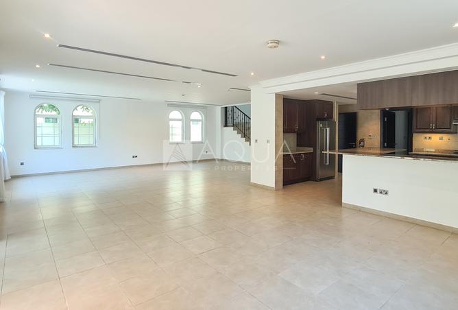 131998235 - Property Image 3