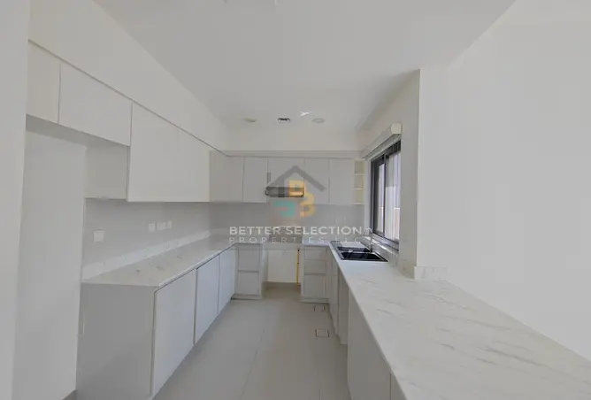 99981183 - Property Image 3