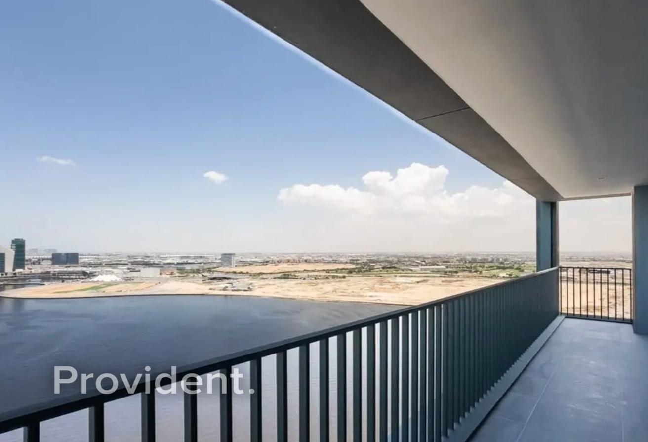 Elegant Apartment | Creek Harbour | Available 2026 photo 4
