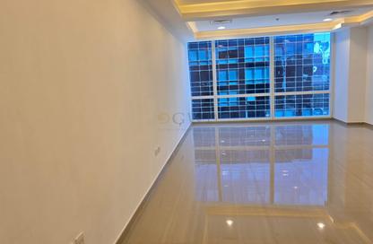 Office Space - Studio - 2 for rent in Tamani Art Tower - Business Bay - Dubai
