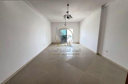 Apartment - 3 - 3 for rent in New Al Taawun Road - Al Taawun - Sharjah Apartment - 3 - 3 for rent in New Al Taawun Road - Al Taawun - Sharjah
