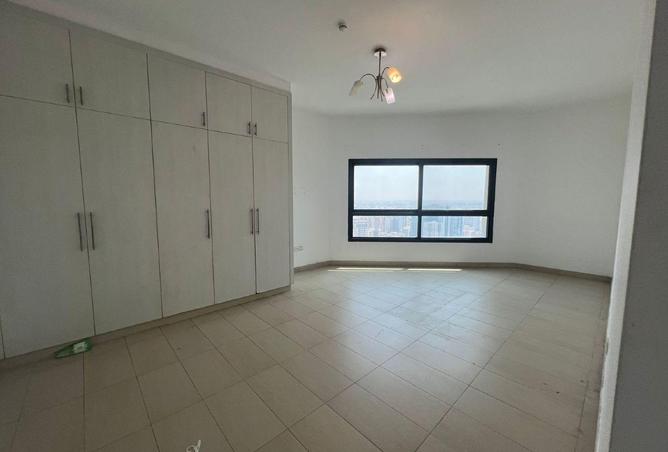 64037908 - Property Image 2