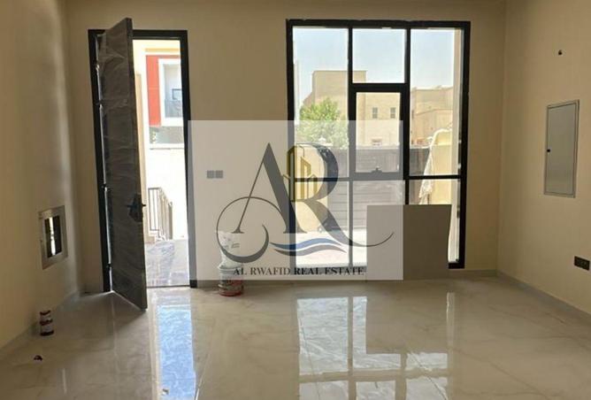 127916685 - Property Image 3