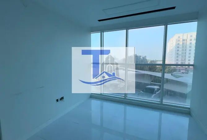 154600608 - Property Image 3