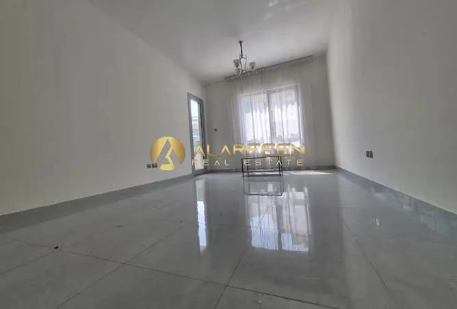 155582614 - Property Image 3