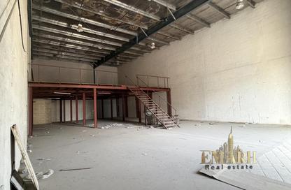 Warehouse - Studio for rent in Industrial Area 7 - Sharjah Industrial Area - Sharjah