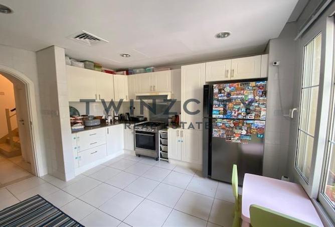 74231877 - صورة العقار 2