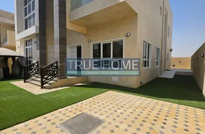 فيلا - 4 غرف نوم - 5 حمامات للبيع في حوشي - البادي - الشارقة