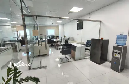 مكتب - استوديو - 1 حمام للايجار في برج تشرشل للأعمال - أبراج تشرشل - الخليج التجاري - دبي