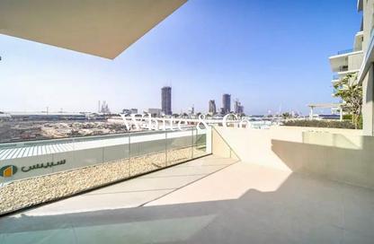 Apartment - 2 Bedrooms - 2 Bathrooms for sale in Seagate Building 3 - Seagate - Mina Rashid - Dubai