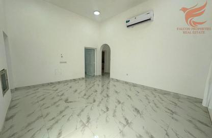 Villa - 4 Bedrooms - 3 Bathrooms for rent in Al Riffa - Ras Al Khaimah