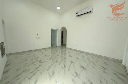 Villa - 4 Bedrooms - 3 Bathrooms for rent in Al Riffa - Ras Al Khaimah