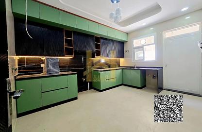 Townhouse - 5 Bedrooms - 7 Bathrooms for sale in Al Yasmeen 1 - Al Yasmeen - Ajman