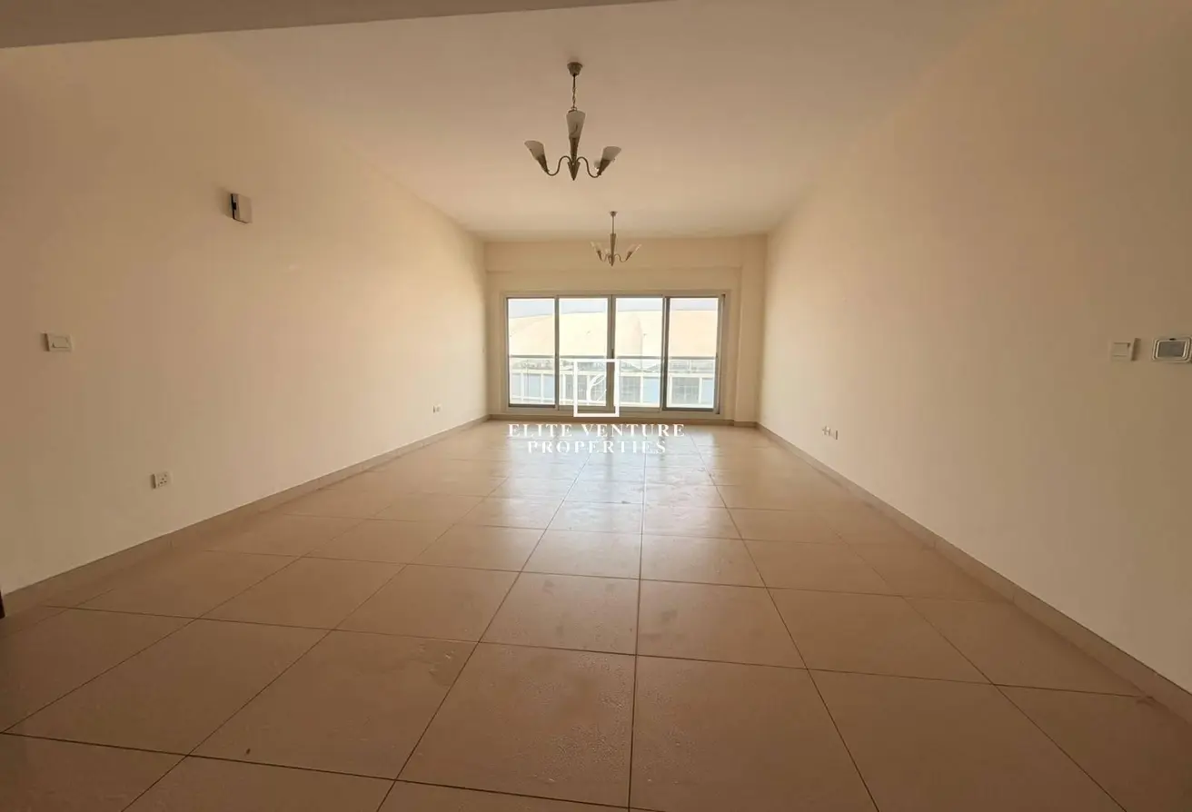 156931028 - Property Main Image