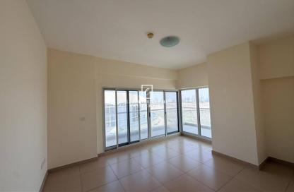 Apartment - 2 - 3 for rent in Stadium Point - Dubai Sports City - Dubai Apartment - 2 - 3 for rent in Stadium Point - Dubai Sports City - Dubai
