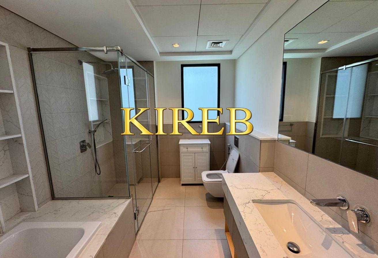 Park View | Corner Unit | Vacant. photo 11