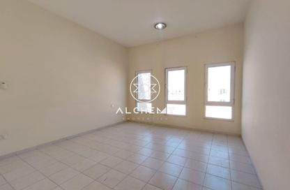 شقة - 2 غرف نوم - 3 حمامات للبيع في مبنى 108-137 - طراز حديث - ديسكفري جاردنز - دبي