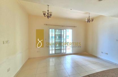 Apartment - 1 Bedroom - 2 Bathrooms for rent in Mazaya 1 - Queue Point - Liwan - Dubai