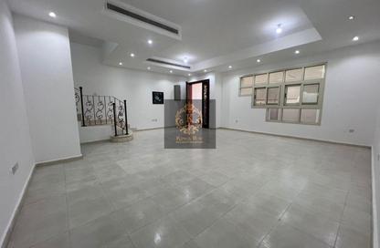 Villa - 4 - 5 for rent in Mohamed Bin Zayed City - Abu Dhabi