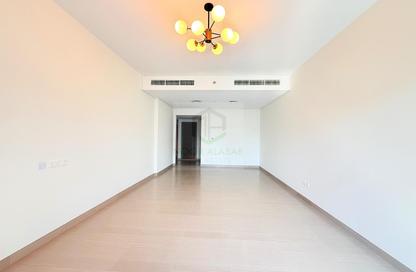Apartment - 2 Bedrooms - 3 Bathrooms for rent in Grand Creek Residence - Riggat Al Buteen - Deira - Dubai Apartment - 2 Bedrooms - 3 Bathrooms for rent in Grand Creek Residence - Riggat Al Buteen - Deira - Dubai