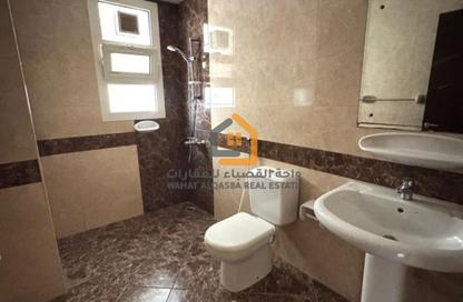 Apartment - 1 - 2 for rent in Al Majaz 3 - Al Majaz - Sharjah