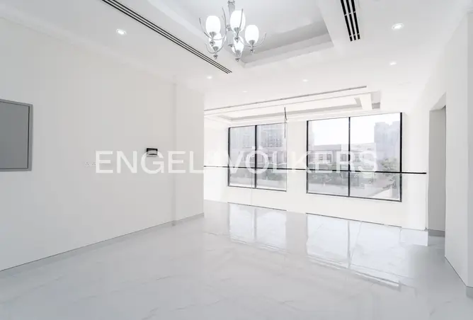 127007274 - Property Image 3