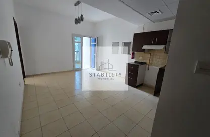 Apartment - 1 Bedroom - 2 Bathrooms for rent in Autumn 2 - Autumn - Seasons Community - District 15 - Jumeirah Village Circle - Dubai