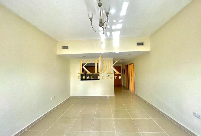 82365668 - Property Image 3