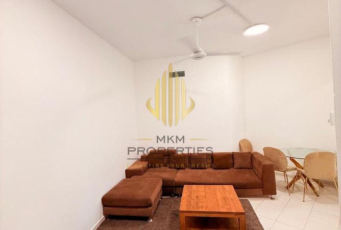 98249573 - Property Image 2