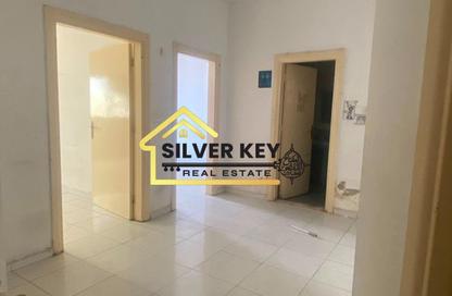 Apartment - 2 Bedrooms - 1 Bathroom for rent in Budaniq 7 Building - Budaniq - Al Qasimia - Sharjah Apartment - 2 Bedrooms - 1 Bathroom for rent in Budaniq 7 Building - Budaniq - Al Qasimia - Sharjah