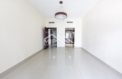 Apartment - 1 Bedroom - 2 Bathrooms for rent in The Medalist - Dubai Sports City - Dubai
