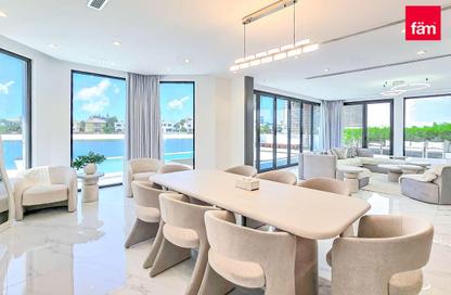 Villa - 6 Bedrooms - 7 Bathrooms for rent in Garden Homes Frond M - Garden Homes - Palm Jumeirah - Dubai